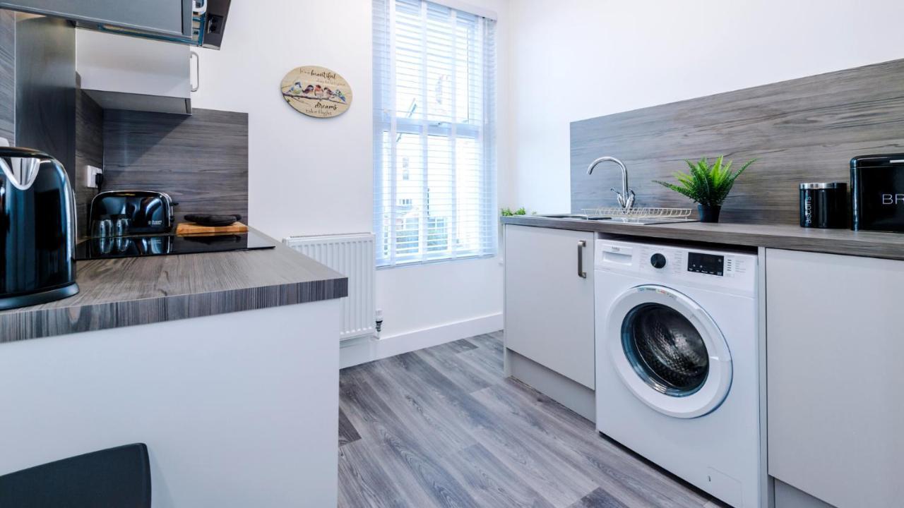 Stylish Modern Apartment In Conwy Exterior photo